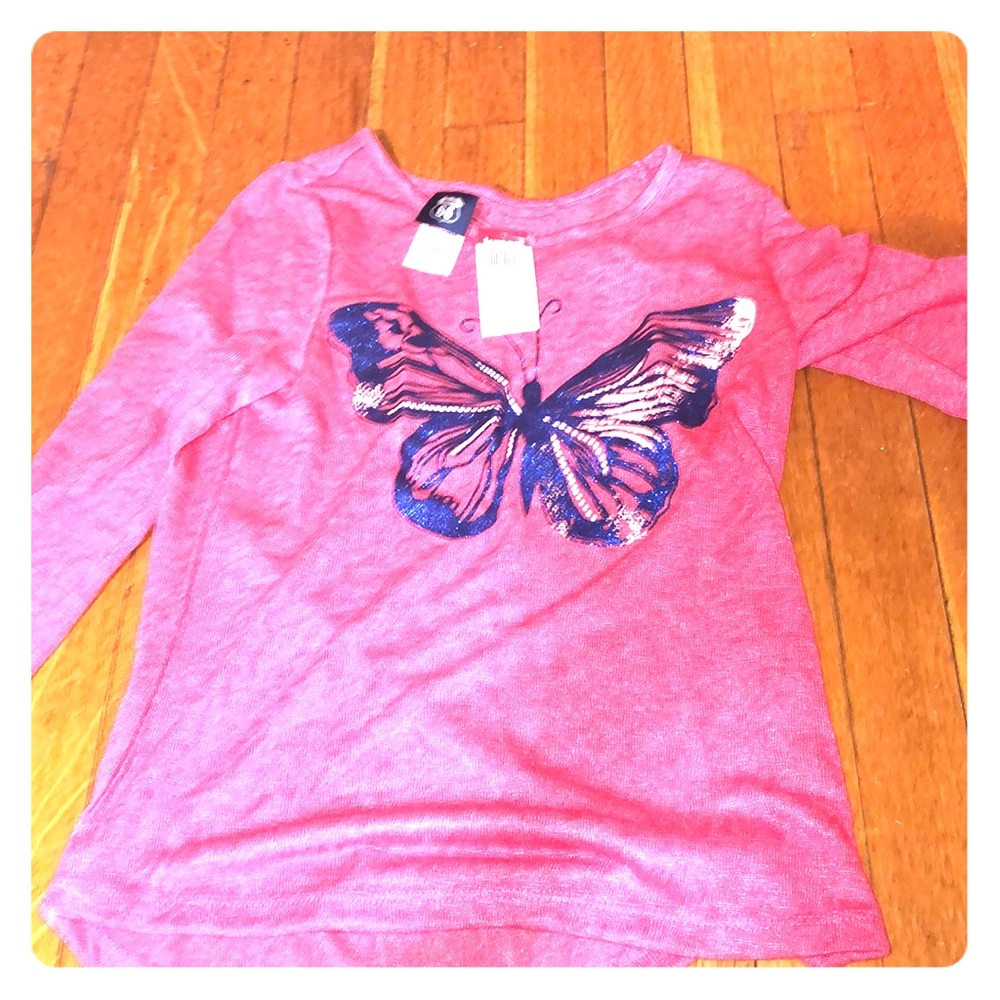 A fleece butterfly long sleeve